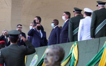 Bela Megale diz que generais não gostaram da rendição que desmoralizou Bolsonaro