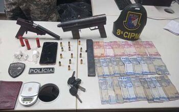 No Iranduba,  dupla ligada ao tráfico de drogas é presa com armas  e entorpecentes