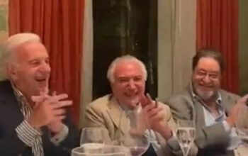 Imitação de Bolsonaro provoca risos em jantar