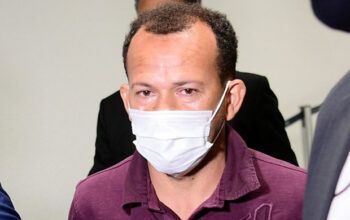 Motoboy da VTCLog diz à CPI da Covid ter sacado “R$ 400 e pouco mil” na boca do caixa