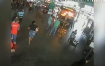 Mulher põe fogo em motorista de ônibus dentro de terminal (vídeo)