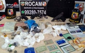 No Beco das Trincheiras 10 homens são presos por envolvimento com o tráfico de drogas