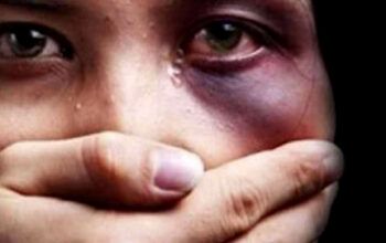 Por causa do Facebook, vereador enciuado amarra e arrasta  esposa num tronco de árvore