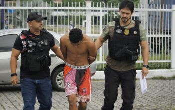 Homem é preso por matar o padrasto à golpes de faca