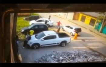 Adolescente é resgatada de cativeiro após ser sequestrada; no confronto com a PM um dos envolvidos é morto