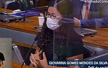 Intérprete de libras se emociona durante relato de jovem que perdeu os pais na pandemia (vídeo)