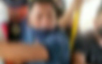 Passageiro tarado passa a mão em adolescente e é expulso do ônibus aos tapas