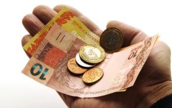 Auxílio Brasil dará R$ 90 a crianças de até 3 anos e R$ 45 a gestantes