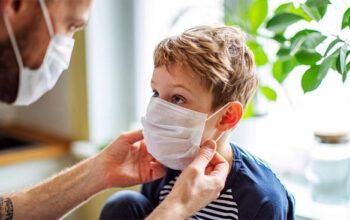 Brasil registra alta de 50% em internações por Covid em crianças de até 9 anos