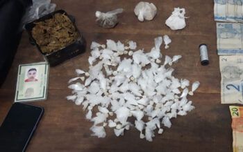 Em Manacapuru, jovem é detido por tráfico de drogas no no beco da Taboca