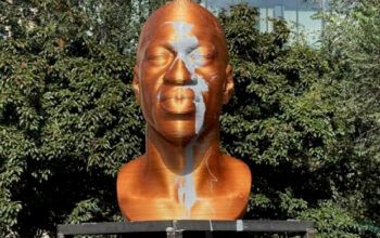 Estátua de George Floyd é vandalizada em Nova York