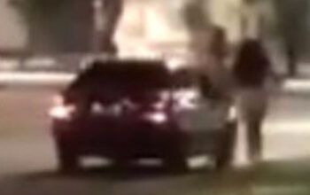 Homem é covardemente atropelado após desentendimento de rua; cenas brutais em VÍDEO