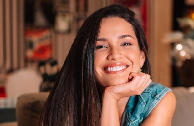 Juliette recebe 2° dose da vacina contra Covid-19
