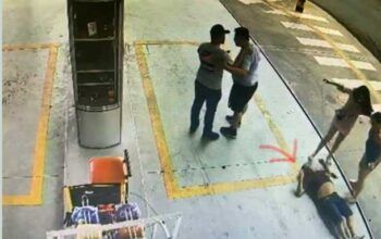 Motorista de aplicativo é espancado, tem o pulmão perfurado, uma costela e é socorrido com crise de convulsão - VÍDEO