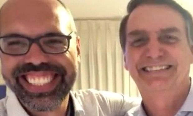 PF diz que Allan dos Santos incentivou Bolsonaro e parlamentares bolsonaristas a dar golpe de Estado
