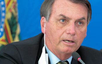 TSE deve ignorar Bolsonaro e liberar relatório de ações de cassação da chapa