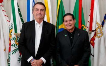 TSE julga nesta terça-feira pedido de cassação da chapa Bolsonaro-Mourão