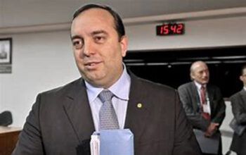 TSE pode cassar deputado bolsonarista por fake news sobre urna eletrônica