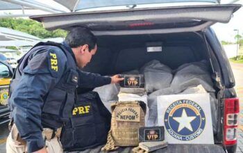 Ação conjunta da PRF apreende mais de 400 quilos de cloridrato de cocaína em Barcarena