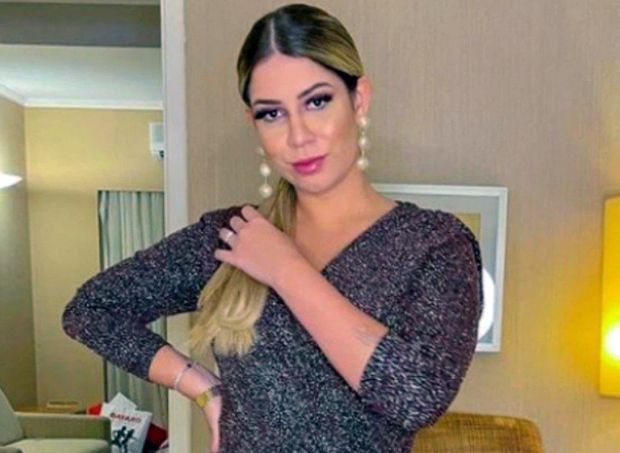 Corpo de Marília Mendonça é enterrado em cerimônia restrita