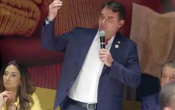 Flávio Bolsonaro atacar Moro: “Traidor”; veja vídeo