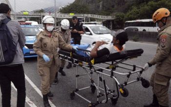 Homem é agredido a pauladas e facadas em tentativa de homicídio