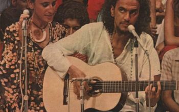 O dia em que Caetano foi obrigado pela ditadura militar a cantar na Globo