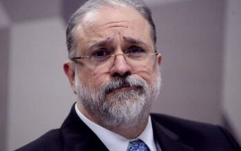 Oposição irá convocar Aras no Senado para cobrar ações após CPI