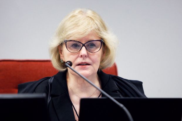 Rosa Weber manda Câmara explicar votação da PEC dos Precatórios