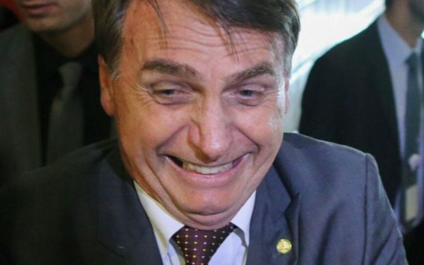 Sobre filiação no PL, Jair Bolsonaro questiona: "Se tirar o Centrão pra onde é que eu vou, para o PSol?”