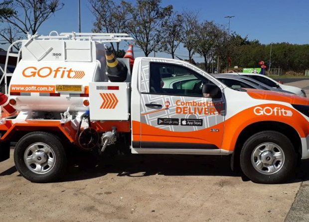 Testado em projetos-piloto, ANP autoriza delivery de combustíveis