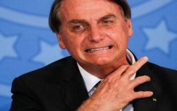 Bolsonaro é rejeitado por 60% dos brasileiros, aponta pesquisa PoderData