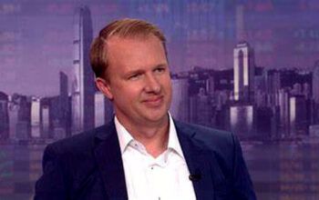 Bilionário doa  US$ 5 bi para comunidade LGBTQ+