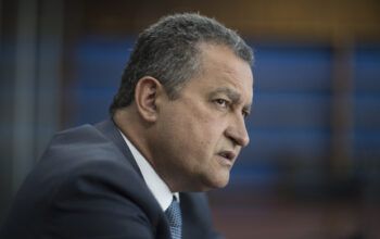 Bolsonaro demonstra desprezo à vida humana, diz  governador da Bahia