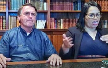 Bolsonaro usa live para criticar jantar da democracia que reuniu Lula e Alckmin