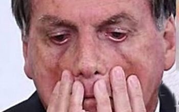 Bolsonaro virou um defunto para o Centrão e será abandonado, diz Camarotti