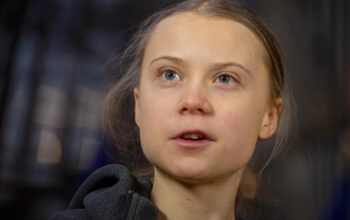 Greta Thunberg divulga a hashtag "SOS Bahia"