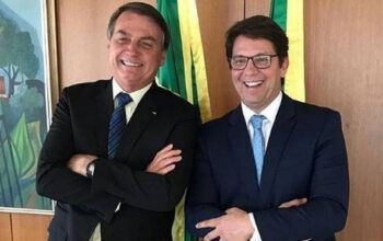 Mario Frias contrata sem licitação por R$ 3,6 milhões empreiteira sem funcionários e com sede em caixa postal