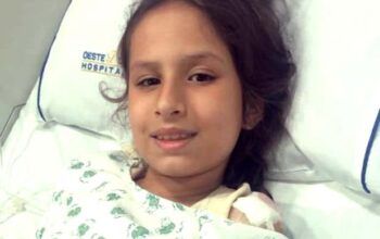 Menina de 9 anos é baleada em praça enquanto andava de patins