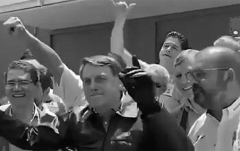 Paródia com vinheta da Globo faz retrospectiva do desastre Bolsonaro e viraliza (vídeo)