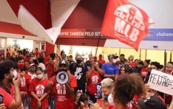 Supermercados são ocupados em 9 estados