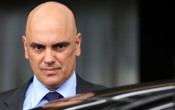 Alexandre de Moraes amplia rol de sites bolsonaristas no inquérito das fake news