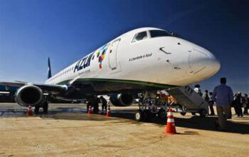 Alta nos casos de Covid e influenza afasta tripulantes da Azul