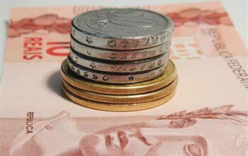 Arrecadação federal soma R$ 1,87 tri em 2021, maior valor desde 1995