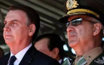 Ataques de Bolsonaro às urnas eletrônicas têm as digitais do general Ramos, revela o jornalista
