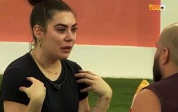 BBB22: após bronca da produção, Naiara Azevedo chora e pede psicólogo