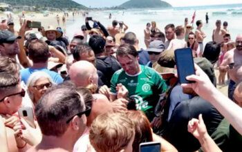 Casos de covid-19 disparam em Santa Catarina onde Bolsonaro passou férias