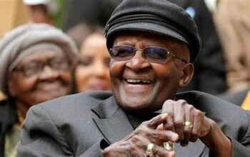 Cinzas de Desmond Tutu são depositadas na Cidade do Cabo