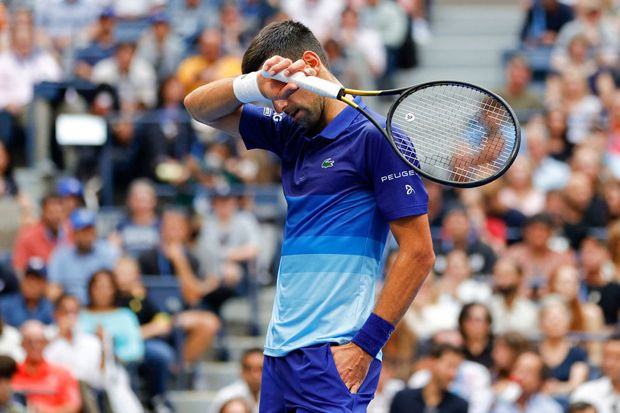 Djokovic tem visto cancelado e está fora de torneio