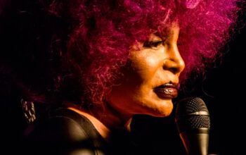 Elza Soares morre aos 91 anos no Rio de Janeiro